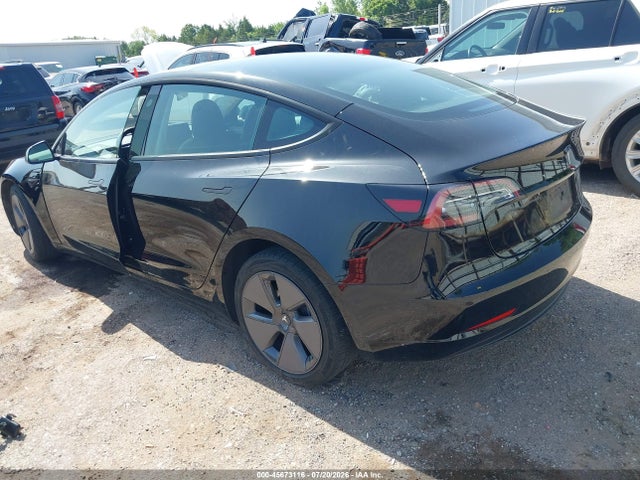 Tesla Model 3 Rear-wheel Drive 2023 5YJ3E1EAXPF702246 Image 3