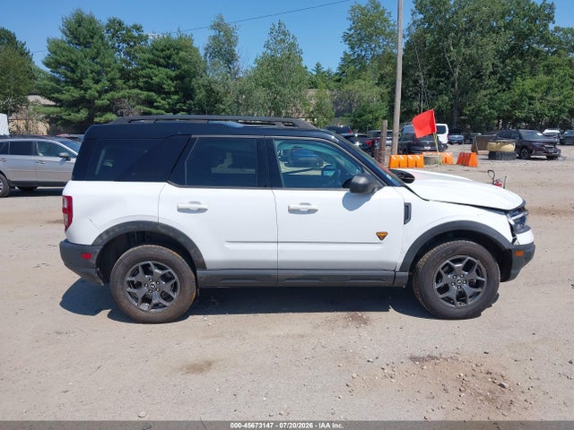 45673147 :رقم المزاد ، 3FMCR9D92MRA30568 vin ، 2021 Ford Bronco Sport Badlands مزاد بيع