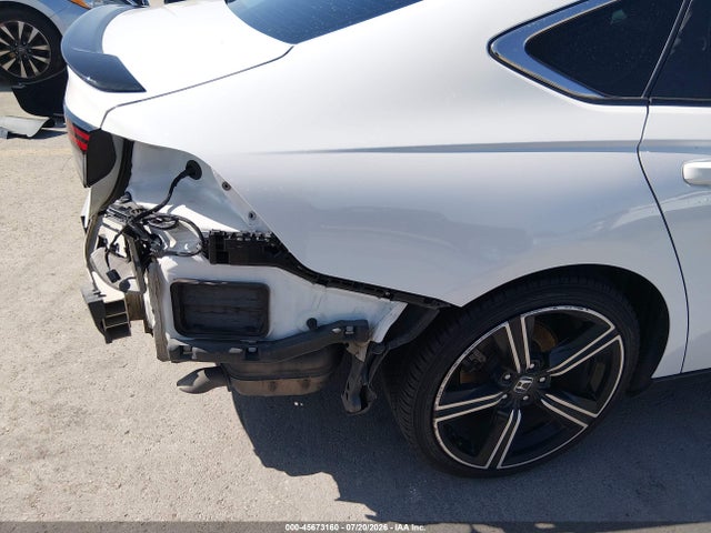 45673160 :رقم المزاد ، 1HGCY2F52RA097795 vin ، 2024 Honda Accord Hybrid Sport مزاد بيع