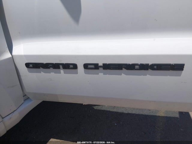45673175 :رقم المزاد ، 1C4RJFAG2HC958523 vin ، 2017 Jeep Grand Cherokee Altitude مزاد بيع