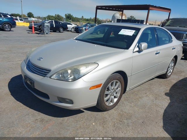 Продажа на аукционе авто 2002 Lexus Es 300, vin: JTHBF30G120081565, номер лота: 45673204