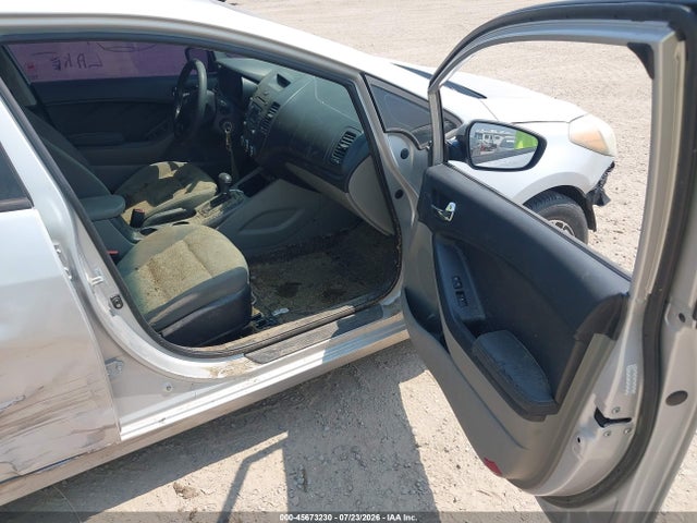 2015 Kia Forte Lx მანქანა იყიდება აუქციონზე, vin: KNAFK4A60F5367925, აუქციონის ნომერი: 45673230