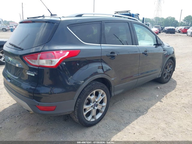 45673241 :رقم المزاد ، 1FMCU0JX5EUE20328 vin ، 2014 Ford Escape Titanium مزاد بيع