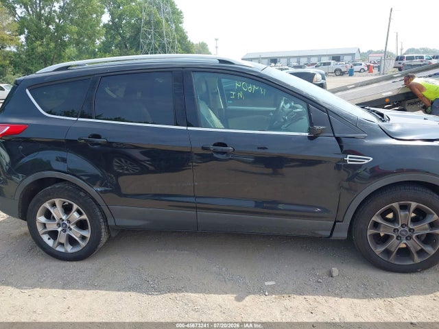 45673241 :رقم المزاد ، 1FMCU0JX5EUE20328 vin ، 2014 Ford Escape Titanium مزاد بيع