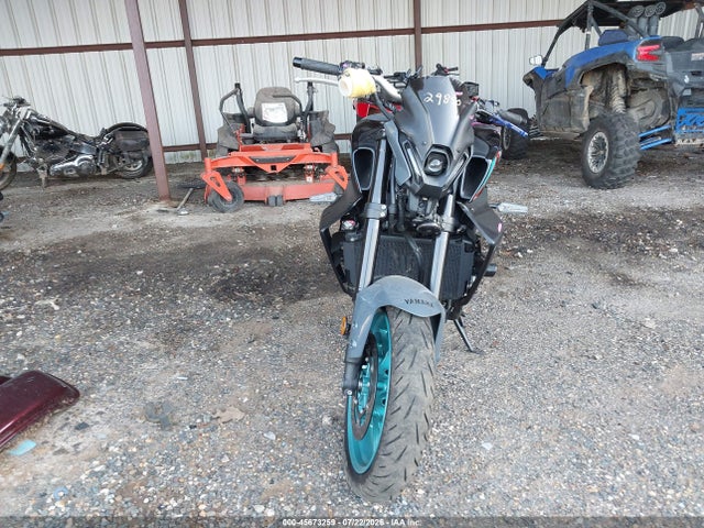 Yamaha MT09 2023 JYARN71E5PA004993 Image 5