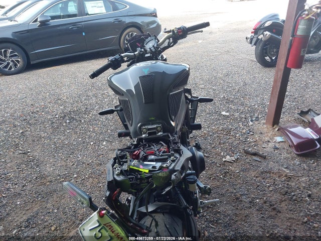 Yamaha MT09 2023 JYARN71E5PA004993 Image 6