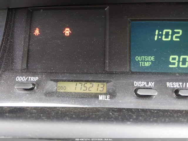 2003 Toyota Avalon Xls მანქანა იყიდება აუქციონზე, vin: 4T1BF28B03U320095, აუქციონის ნომერი: 45673274