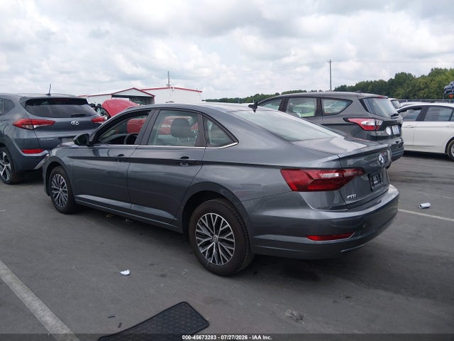 45673283 :رقم المزاد ، 3VWC57BU0MM090242 vin ، 2021 Volkswagen Jetta 1.4t R-line/1.4t Se/s مزاد بيع