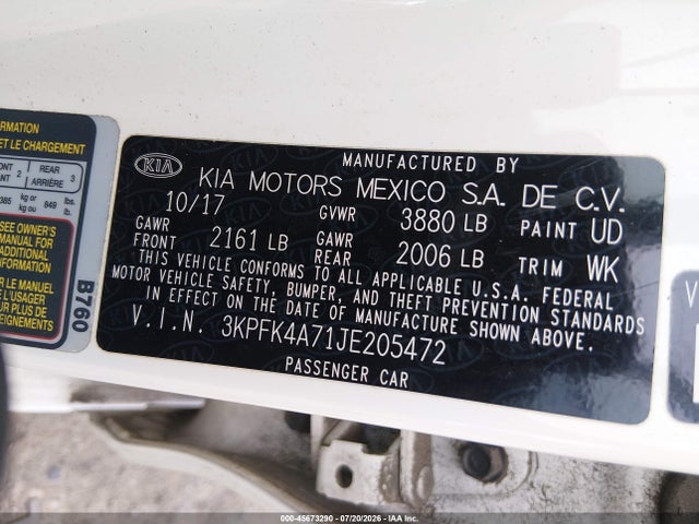 KIA FORTE LX 2018 3KPFK4A71JE205472 Image 9