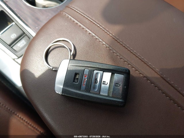 45673303 :رقم المزاد ، 19UUB1F31GA007788 vin ، 2016 Acura Tlx مزاد بيع