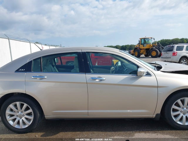 Продаж на аукціоні авто 2013 Chrysler 200 Limited, vin: 1C3CCBCG1DN747371, номер лоту: 45673305