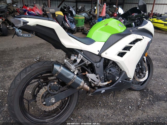 Kawasaki Ex300 A 2015 JKAEX8A16FDA21439 Image 4