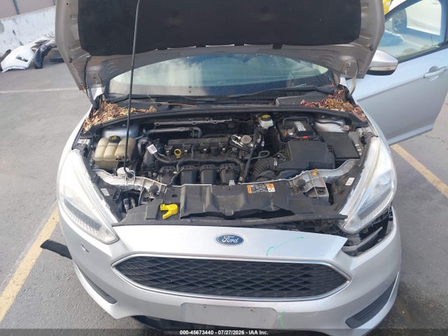 Ford FOCUS SE 2017 1FADP3F29HL300157 Image 10