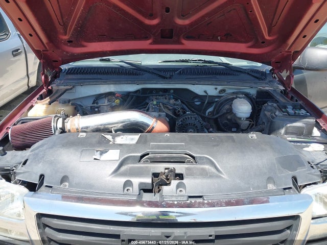 45673443 :رقم المزاد ، 2GTEC13T751233300 vin ، 2005 Gmc Sierra 1500 Sle مزاد بيع