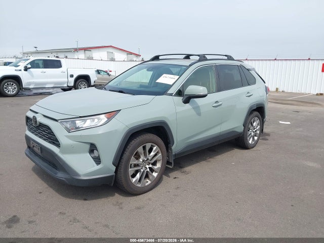 Toyota Rav4 Xle Premium 2019 JTMA1RFV4KD014665 Image 2