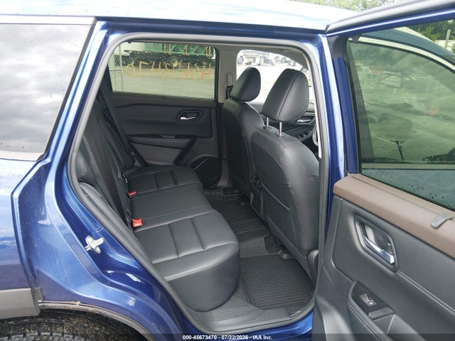 JN8BT3CB4PW486449 Nissan Rogue Sl Intelligent Awd
