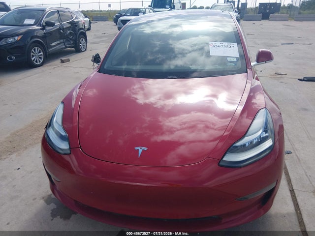 Продажа на аукционе авто 2018 Tesla Model 3 Long Range/mid Range, vin: 5YJ3E1EA3JF163685, номер лота: 45673527