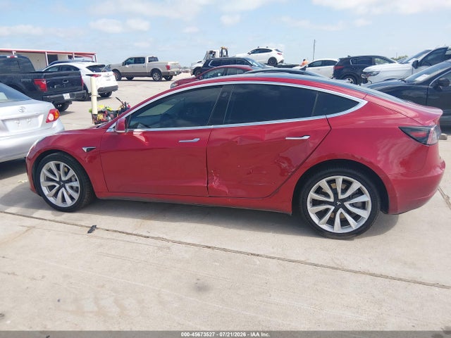 Продажа на аукционе авто 2018 Tesla Model 3 Long Range/mid Range, vin: 5YJ3E1EA3JF163685, номер лота: 45673527
