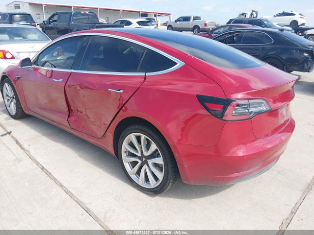 Продажа на аукционе авто 2018 Tesla Model 3 Long Range/mid Range, vin: 5YJ3E1EA3JF163685, номер лота: 45673527