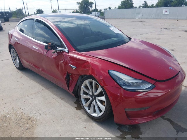 Продажа на аукционе авто 2018 Tesla Model 3 Long Range/mid Range, vin: 5YJ3E1EA3JF163685, номер лота: 45673527