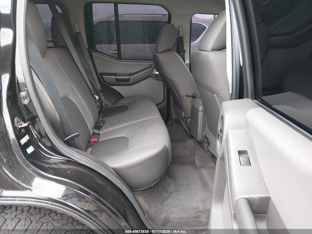 Nissan Xterra S 2015 5N1AN0NU7FN654180 Image 8