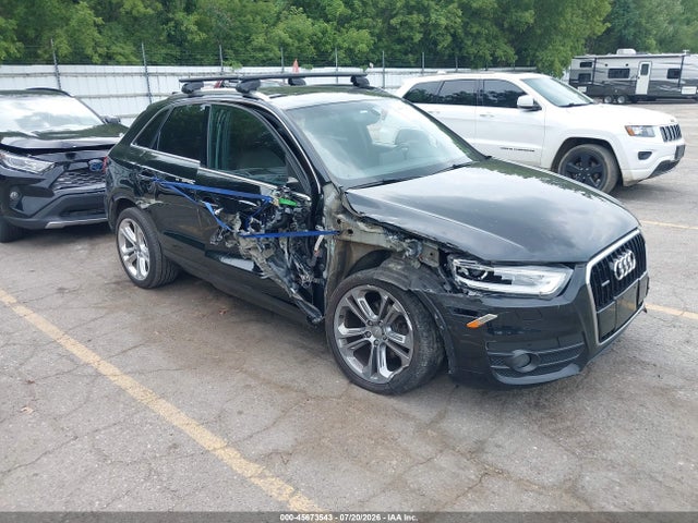 2015 Audi Q3 2.0t Premium Plus მანქანა იყიდება აუქციონზე, vin: WA1EFCFS3FR003116, აუქციონის ნომერი: 45673543