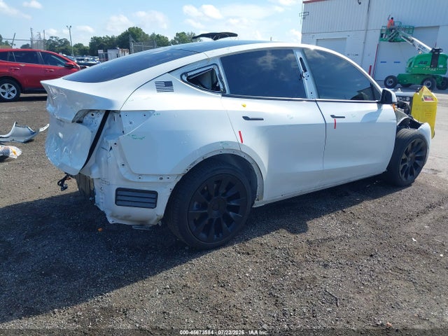 45673584 :رقم المزاد ، 5YJYGDEE7MF192910 vin ، 2021 Tesla Model Y Long Range Dual Motor All-wheel Drive مزاد بيع