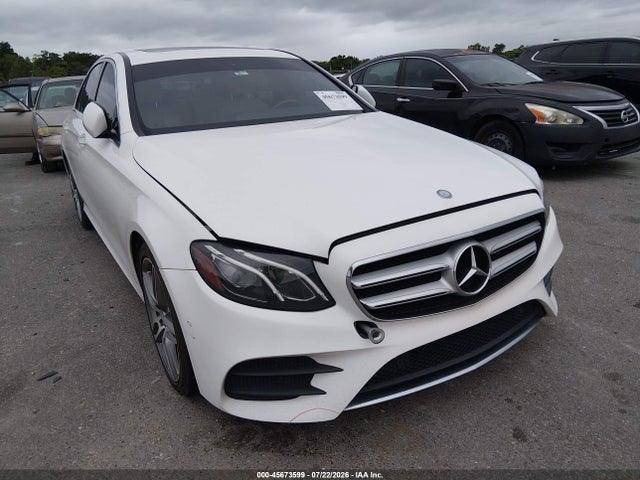 2017 Mercedes-benz E 300 მანქანა იყიდება აუქციონზე, vin: WDDZF4JB1HA079316, აუქციონის ნომერი: 45673599