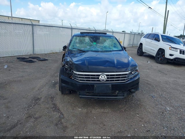 45673646 :رقم المزاد ، 1VWCT7A31HC073309 vin ، 2017 Volkswagen Passat 1.8t Sel Premium مزاد بيع