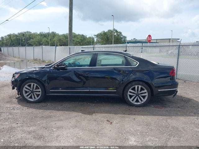 45673646 :رقم المزاد ، 1VWCT7A31HC073309 vin ، 2017 Volkswagen Passat 1.8t Sel Premium مزاد بيع