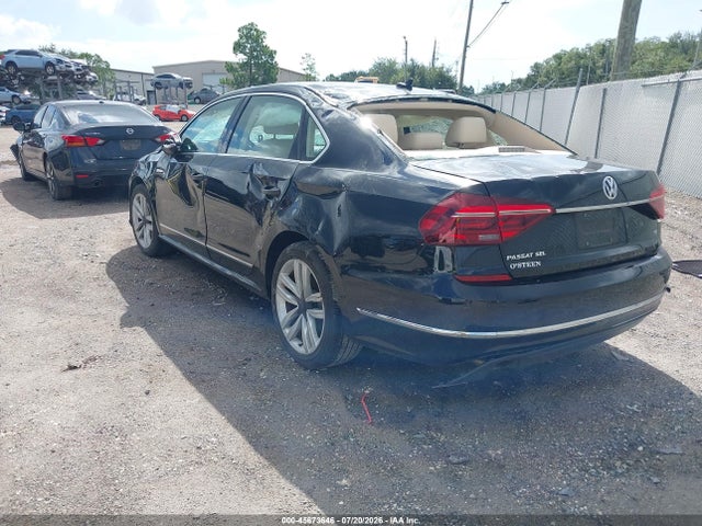 45673646 :رقم المزاد ، 1VWCT7A31HC073309 vin ، 2017 Volkswagen Passat 1.8t Sel Premium مزاد بيع