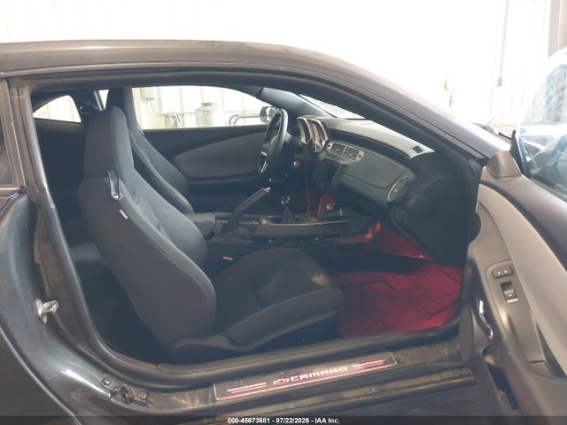 Продажа на аукционе авто 2014 Chevrolet Camaro 1ls, vin: 2G1FE1E36E9132464, номер лота: 45673681