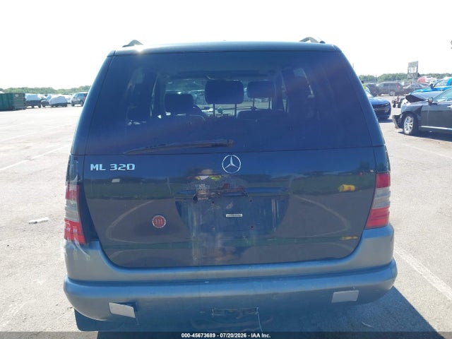 45673689 :رقم المزاد ، 4JGAB54E7XA087915 vin ، 1999 Mercedes-benz Ml 320 مزاد بيع