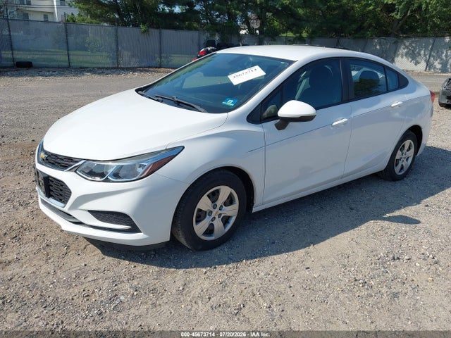 45673714 :رقم المزاد ، 1G1BC5SM1J7209441 vin ، 2018 Chevrolet Cruze Ls Auto مزاد بيع
