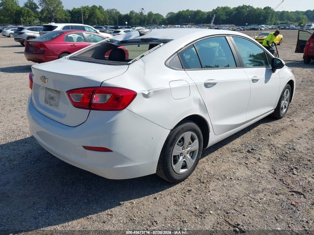 45673714 :رقم المزاد ، 1G1BC5SM1J7209441 vin ، 2018 Chevrolet Cruze Ls Auto مزاد بيع