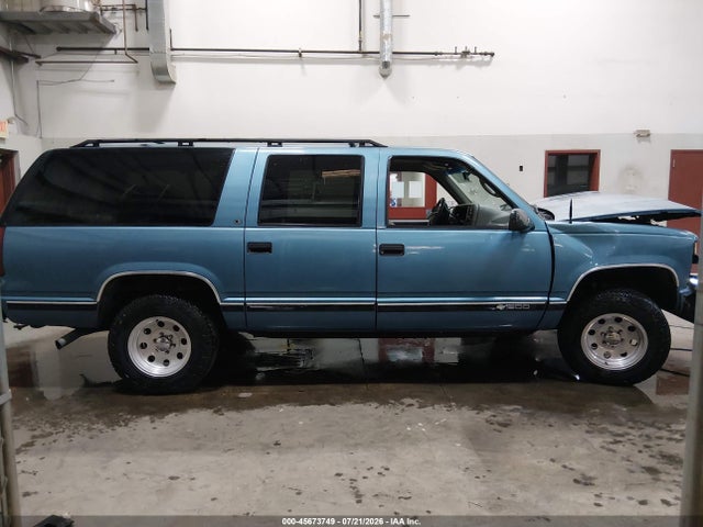 45673749 :رقم المزاد ، 3GNFK16R5TG123459 vin ، 1996 Chevrolet Suburban K1500 مزاد بيع
