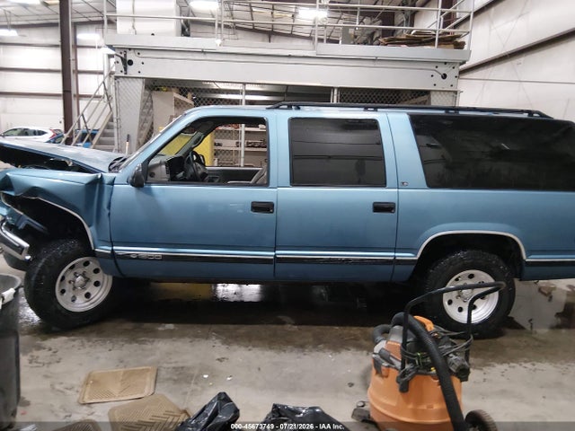 45673749 :رقم المزاد ، 3GNFK16R5TG123459 vin ، 1996 Chevrolet Suburban K1500 مزاد بيع