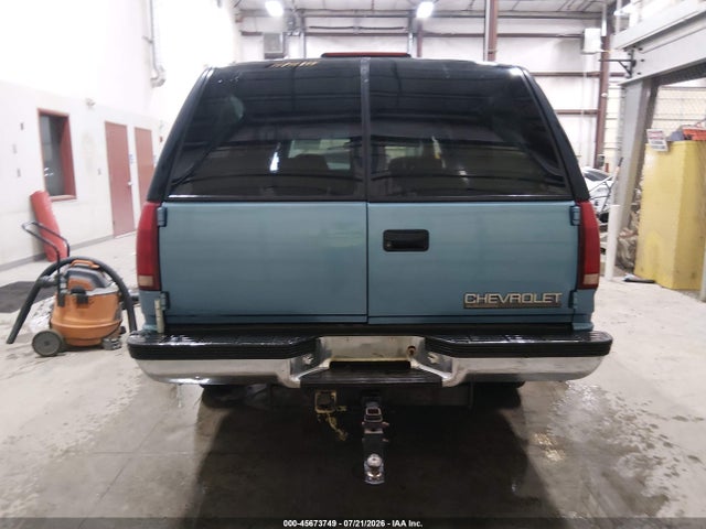 45673749 :رقم المزاد ، 3GNFK16R5TG123459 vin ، 1996 Chevrolet Suburban K1500 مزاد بيع