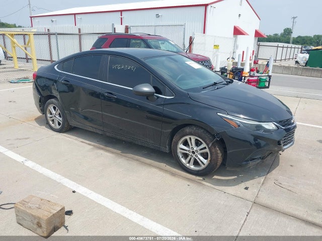 2018 1G1BE5SM2J7246296 main image