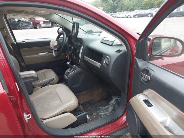 2014 Jeep Compass Latitude მანქანა იყიდება აუქციონზე, vin: 1C4NJDEB3ED718677, აუქციონის ნომერი: 45673769