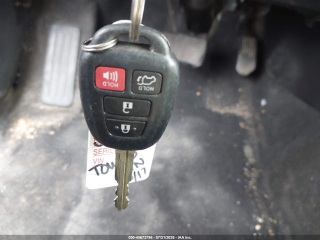 Toyota Rav4 Xle 2015 JTMRFREV9FD157185 Image 11