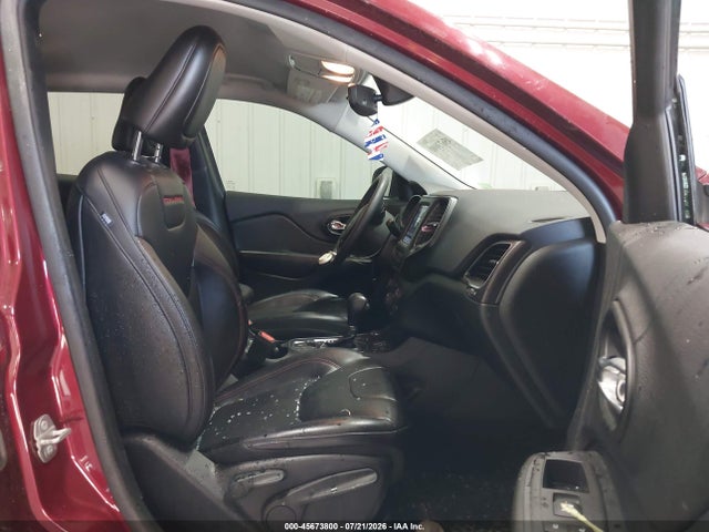 Продажа на аукционе авто 2021 Jeep Cherokee Trailhawk 4x4, vin: 1C4PJMBX5MD253245, номер лота: 45673800