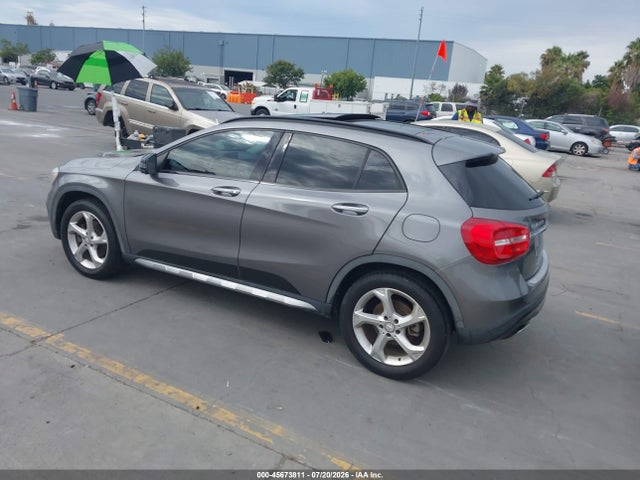 45673811 :رقم المزاد ، WDCTG4EB7HJ285984 vin ، 2017 Mercedes-benz Gla 250 مزاد بيع