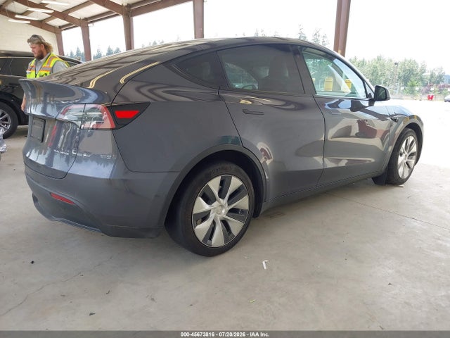 Auction sale of the 2021 Tesla Model Y Long Range Dual Motor All-wheel Drive, vin: 5YJYGDEE8MF283751, lot number: 45673816
