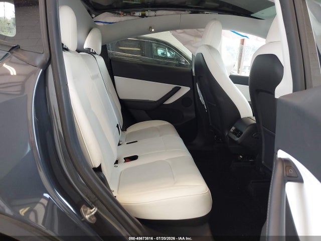 Auction sale of the 2021 Tesla Model Y Long Range Dual Motor All-wheel Drive, vin: 5YJYGDEE8MF283751, lot number: 45673816