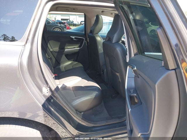 Продаж на аукціоні авто 2015 Volvo Xc60 T5/t5 Premier, vin: YV4612RK7F2717836, номер лоту: 45673850
