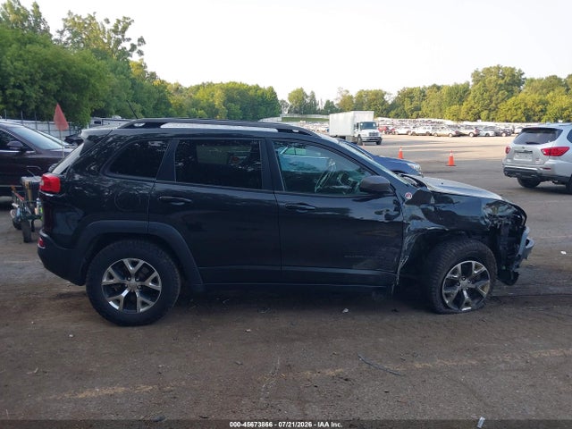45673866 :رقم المزاد ، 1C4PJMBS8FW520468 vin ، 2015 Jeep Cherokee Trailhawk مزاد بيع