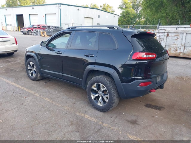 45673866 :رقم المزاد ، 1C4PJMBS8FW520468 vin ، 2015 Jeep Cherokee Trailhawk مزاد بيع