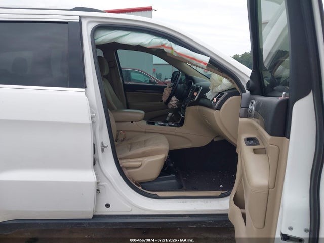 Продажа на аукционе авто 2018 Jeep Grand Cherokee Laredo E 4x2, vin: 1C4RJEAG7JC218093, номер лота: 45673874
