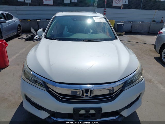 1HGCR3F98GA007083 Honda Accord Touring
